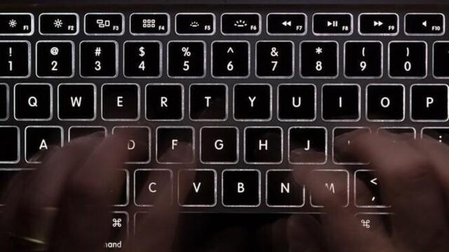 Searcher expose gratuitement les données personnelles de millions de Français Searcher expose gratuitement les données personnelles de millions de Français