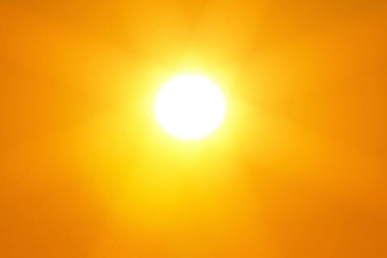 Canicule historique : 58 départements en vigilance rouge sous une chaleur étouffante ce mercredi