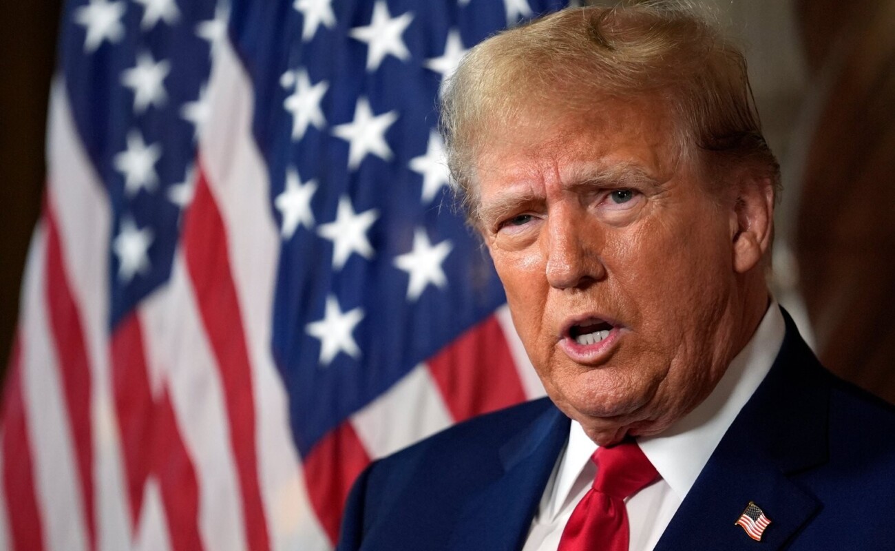 Trump promet une riposte après la destruction d'un hélicoptère américain par l'Iran