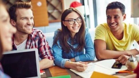 Vieillissement en entreprise : miser sur les jeunes pour valoriser les seniors