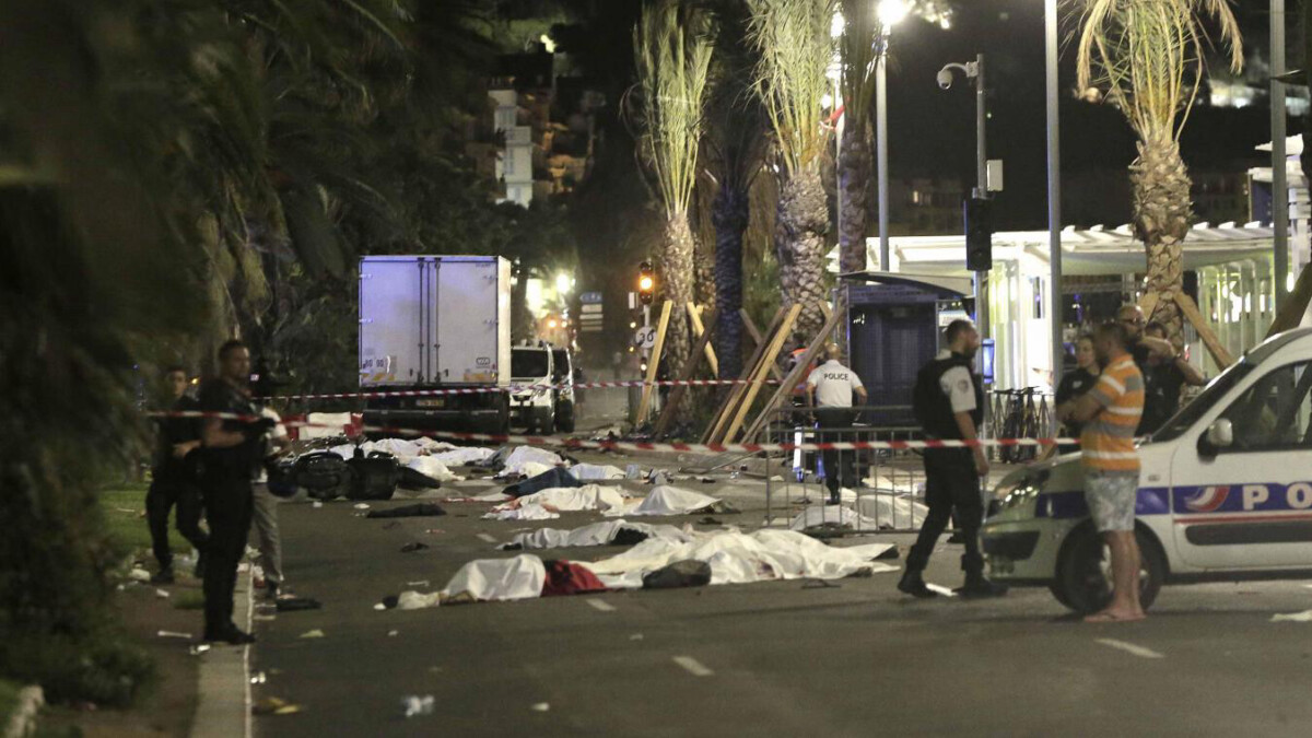 Nice, 14 juillet 2016 : 4 minutes et 17 secondes de terreur, 86 morts