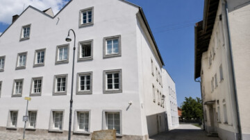 Insolite - La maison natale d’Adolf Hitler devient un commissariat pour stopper les pèlerinages néonazis