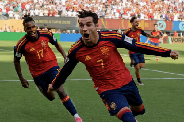 L’Espagne remporte la Coupe du monde de football en battant l’Argentine 1-0