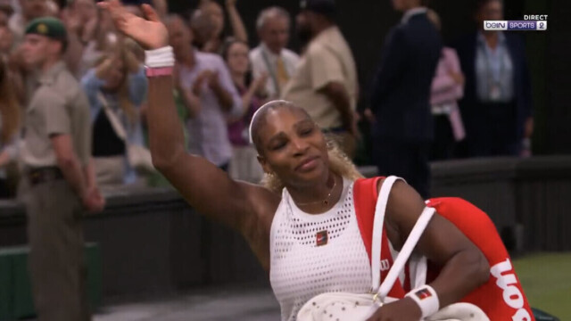 — Serena Williams sortie d’entrée à Wimbledon : son retour s’arrête dès le premier tour Serena Williams sortie d’entrée à Wimbledon : son retour s’arrête dès le premier tour