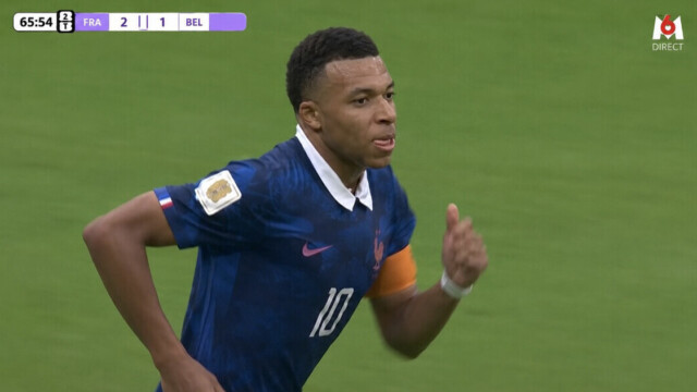 — Les Bleus humiliés par l’Angleterre 6-4. Mbappé meilleur buteur de l’histoire du Mondial — Les Bleus humiliés par l’Angleterre 6-4. Mbappé meilleur buteur de l’histoire du Mondial