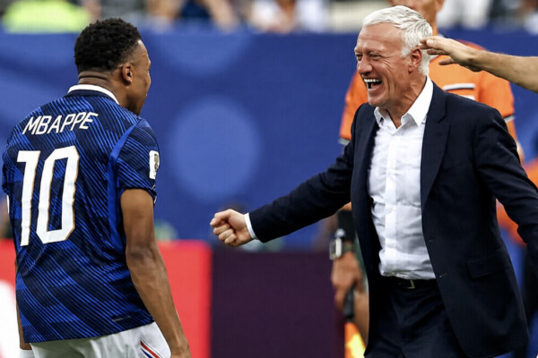 "You gave us so much. We should have given you a better send-off, but we failed." Mbappé pays tribute to Deschamps. (Instagram Kylian Mbappé)