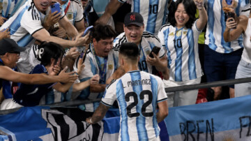 Mondial - L’Argentine, encore aidée par l’arbitrage, élimine la Suisse. Elle affrontera l’Angleterre en demi-finale