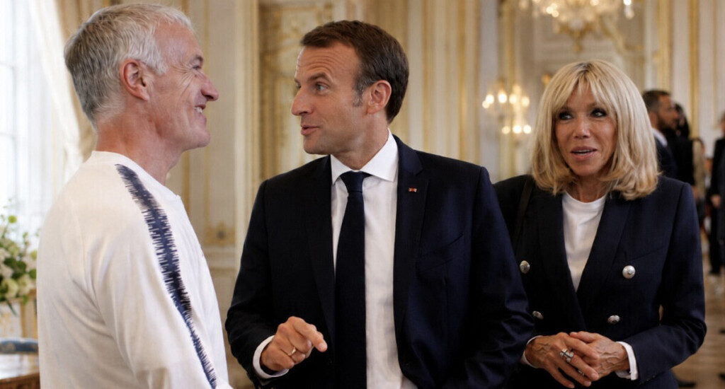 Pendant la finale du Mondial, Emmanuel Macron a reçu Didier Deschamps à l’Élysée pour un dîner d’adieu