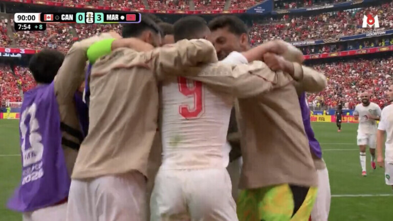 — Le Maroc terrasse le Canada 3-0 et rejoint les quarts du Mondial Mondial - Le Maroc terrasse le Canada 3-0 et rejoint les quarts de finale