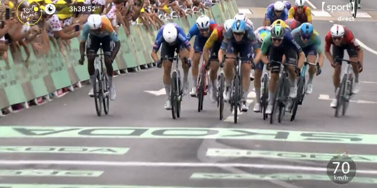 Tour de France : Tim Merlier décroche un triplé à Chalon-sur-Saône après une grosse chute dans le dernier kilomètre