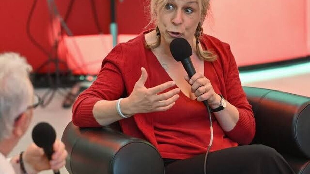 Agnès Ledig rend sa Légion d'honneur pour dénoncer les politiques environnementales
