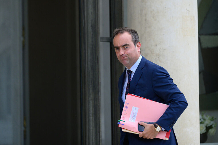 Aide à mourir : Sébastien Lecornu annonce un recours devant le Conseil constitutionnel
