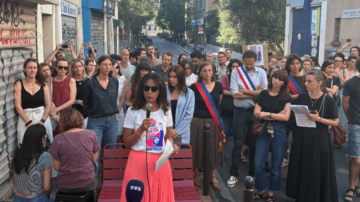 Après la relaxe de l'animateur, les familles d'élèves de l'école Alphonse-Baudin manifestent leur colère