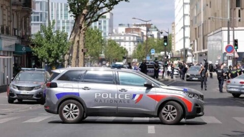 Attaque au couteau à Paris : la garde à vue du suspect levée pour raisons psychiatriques