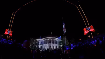 Attentat déjoué contre un événement de l'UFC à la Maison-Blanche : huit hommes inculpés aux États-Unis