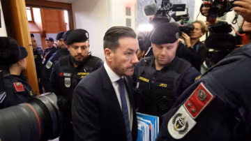 Autriche : la condamnation de l’ex-milliardaire René Benko pour fraude confirmée par la Cour suprême