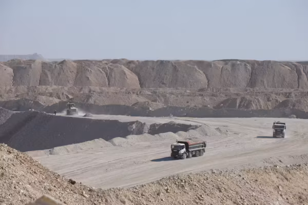 Comment les richesses en phosphate propulsent les ambitions footballistiques du Maroc