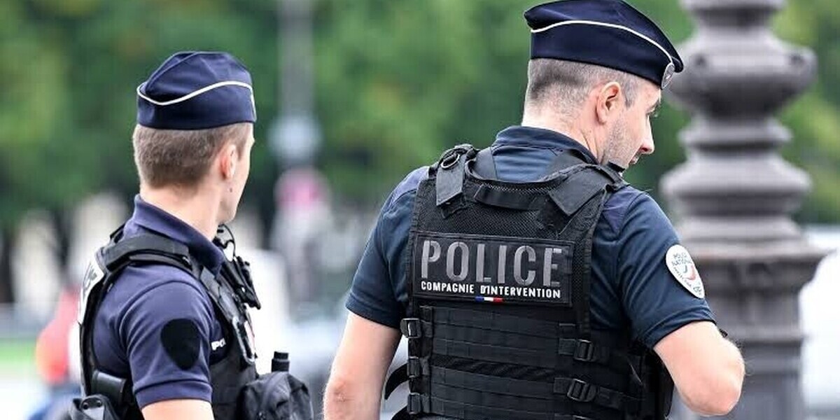 Deux jumelles meurent de déshydratation : leurs parents écroués après leur mise en examen