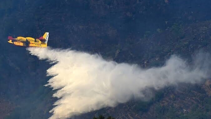 Feux de forêt : les syndicats dénoncent le manque de Canadair opérationnels en pleine saison des incendies