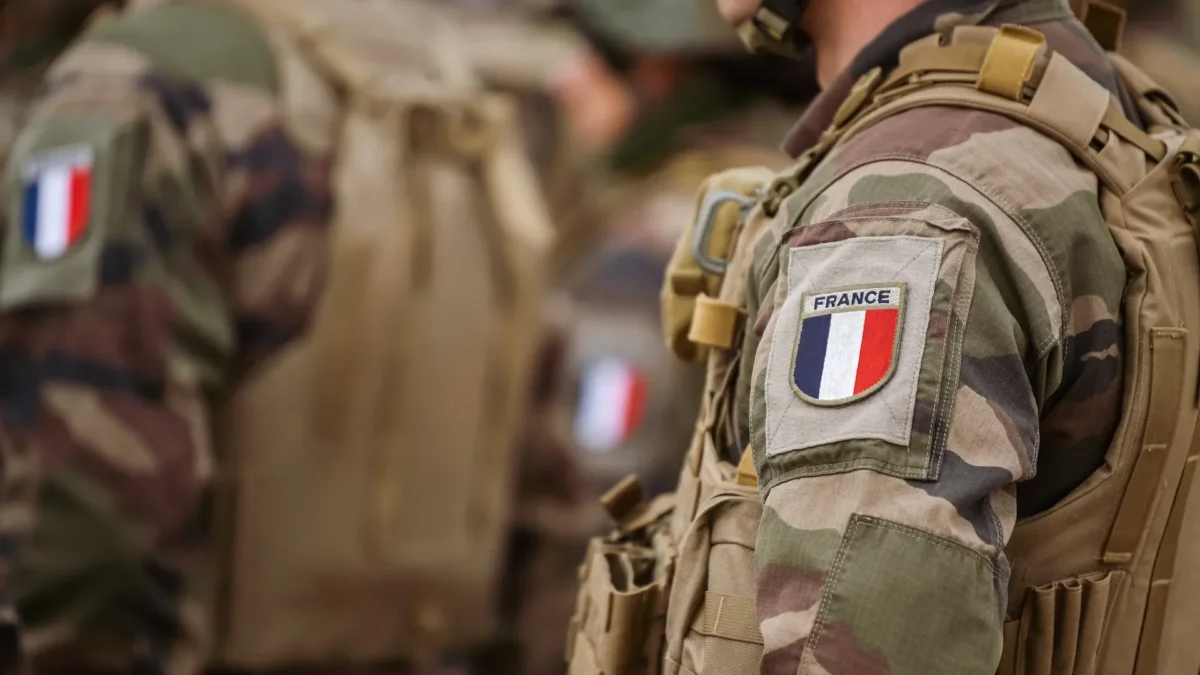 Feux en Gironde : le gouvernement renforce les moyens avec 500 militaires supplémentaires