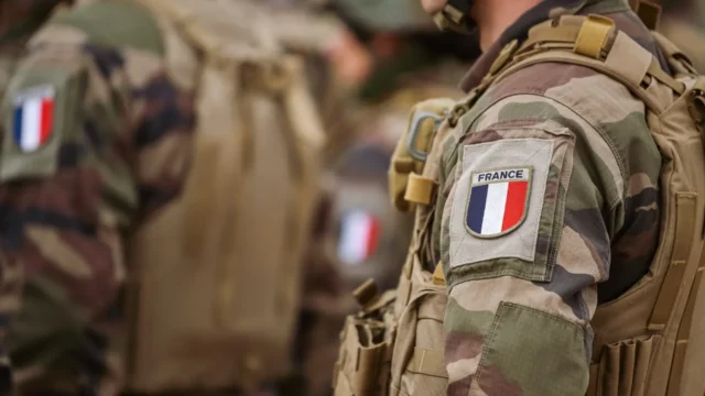 Feux en Gironde : le gouvernement renforce les moyens avec 500 militaires supplémentaires