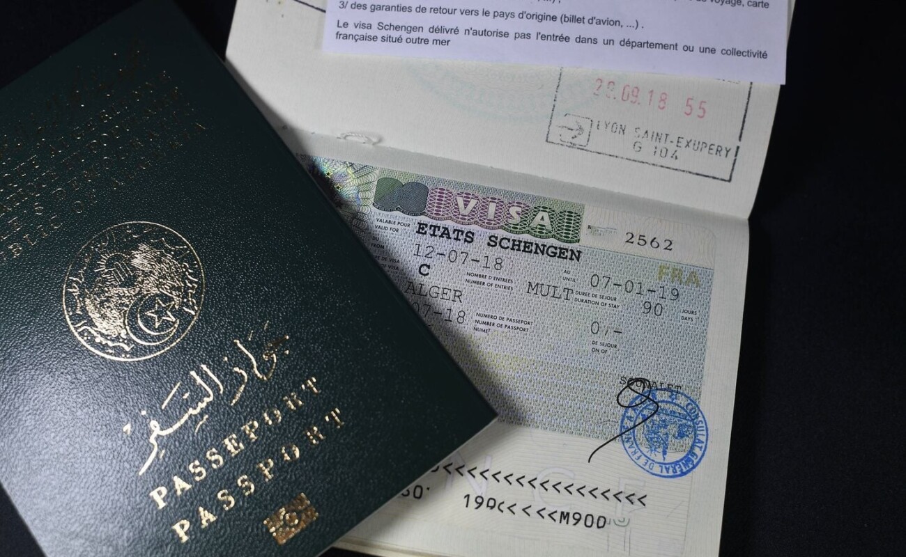 France-Algérie : Paris veut revenir à 250.000 visas délivrés chaque année aux ressortissants algériens