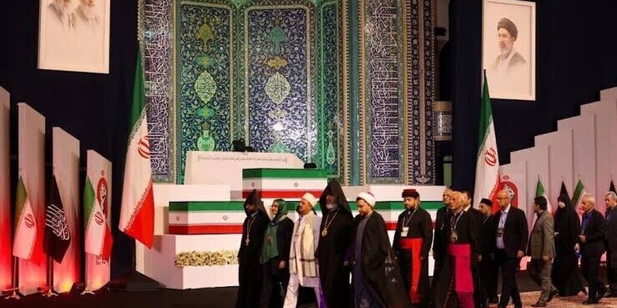 Funérailles d’Ali Khamenei : trois de ses fils apparaissent, mais l’absence du nouveau guide suprême intrigue