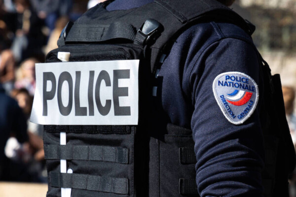Grenoble: Uomo ucciso a colpi d'arma da fuoco dopo essere stato preso di mira mentre guardava la partita Francia-Spagna.
