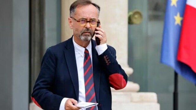 “We are in France, not Russia”: Robert Ménard opposes the expulsion of Xenia Fedorova despite his opposition to Putin