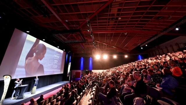 Festival de cinéma annulé à Carpentras : la mairie RN supprime une subvention accordée depuis sept ans — Festival de cinéma annulé à Carpentras : la mairie RN supprime une subvention accordée depuis sept ans Festival de cinéma annulé à Carpentras : la mairie RN supprime une subvention accordée depuis sept ans — Festival de cinéma annulé à Carpentras : la mairie RN supprime une subvention accordée depuis sept ans
