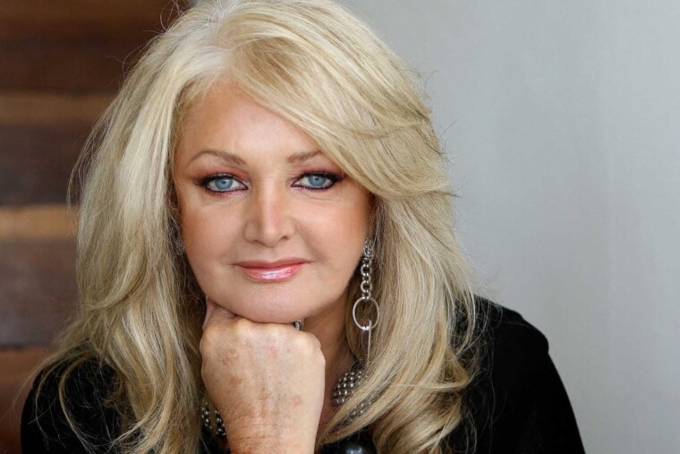 Bonnie Tyler : comment une opération des cordes vocales a créé sa voix légendaire