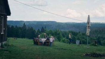 Eva Trobisch filme une famille allemande à travers un télé-crochet