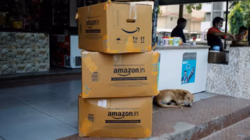Incendie mortel chez un partenaire d’Amazon en Inde : le géant du commerce en ligne promet des sanctions