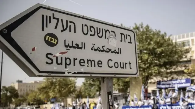 Israël : la Cour suprême somme le gouvernement de répondre sur le sort de 14 médecins palestiniens détenus à Gaza