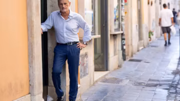 Italie : l'ancien maire d'extrême droite de Rome devient un défenseur inattendu des droits des détenus