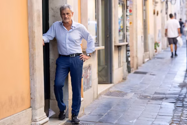 Italie : l'ancien maire d'extrême droite de Rome devient un défenseur inattendu des droits des détenus