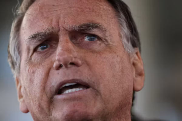 Jair Bolsonaro restera assigné à résidence malgré sa condamnation à 27 ans de prison