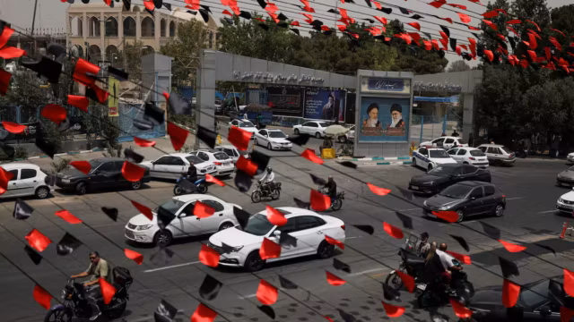 L’Iran se prépare à des funérailles nationales pour Ali Khamenei après son assassinat