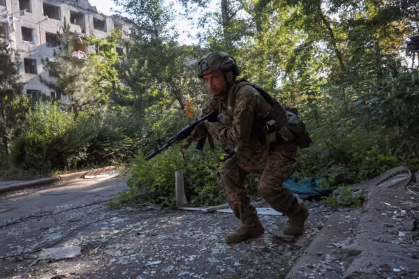 L’Ukraine réclame 6,6 milliards d’euros à l’UE pour renforcer son effort militaire