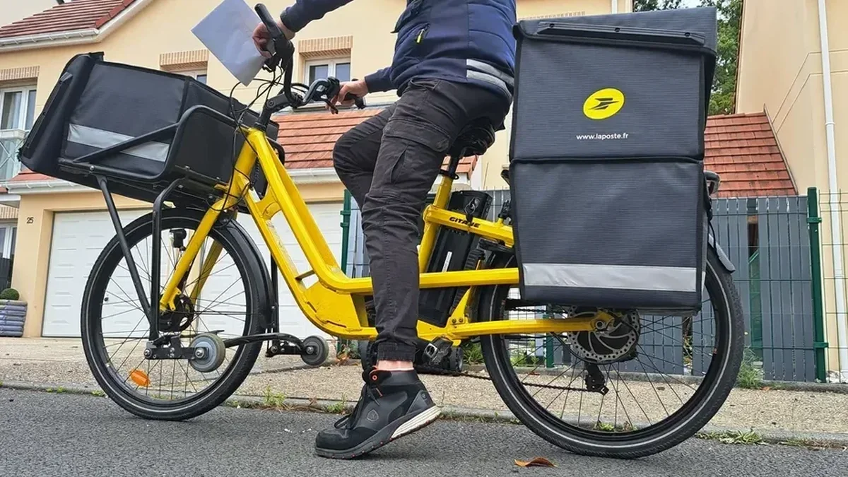 La Poste : des députés proposent une refonte du service postal face aux difficultés financières