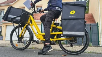 La Poste : des députés proposent une refonte du service postal face aux difficultés financières