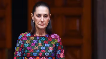 La présidente mexicaine Claudia Sheinbaum rejette les accusations de la DEA sur des liens avec les cartels