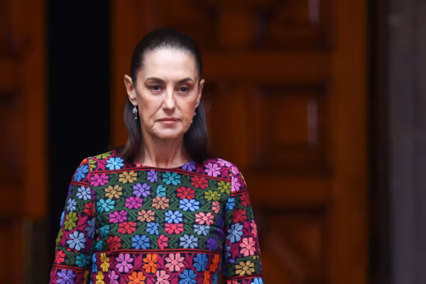 La présidente mexicaine Claudia Sheinbaum rejette les accusations de la DEA sur des liens avec les cartels