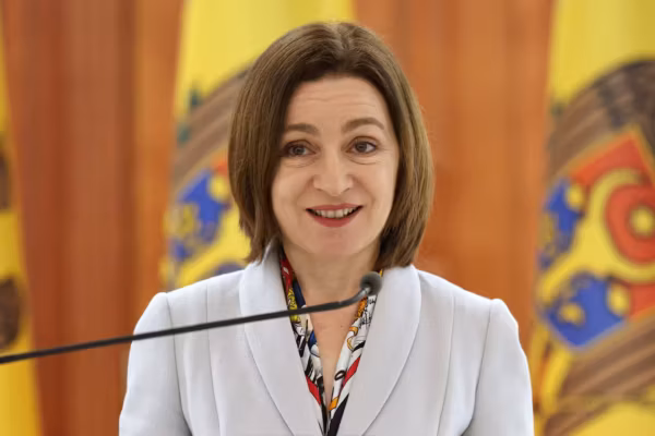 La présidente moldave Maia Sandu nomme Eugeniu Osmochescu Premier ministre par intérim