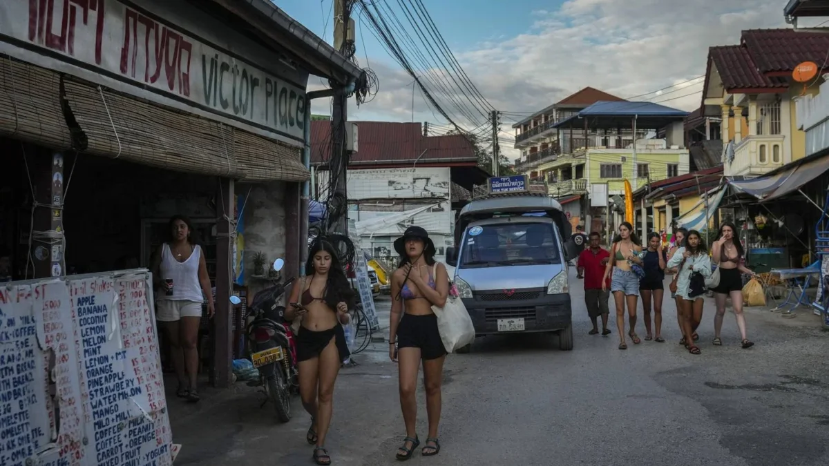 Laos : les circonstances de la mort de six touristes restent floues, malgré la présence de méthanol