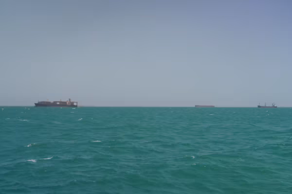 Le trafic de pétroliers dans le détroit d'Ormuz presque à l'arrêt après la reprise des frappes américaines contre l'Iran