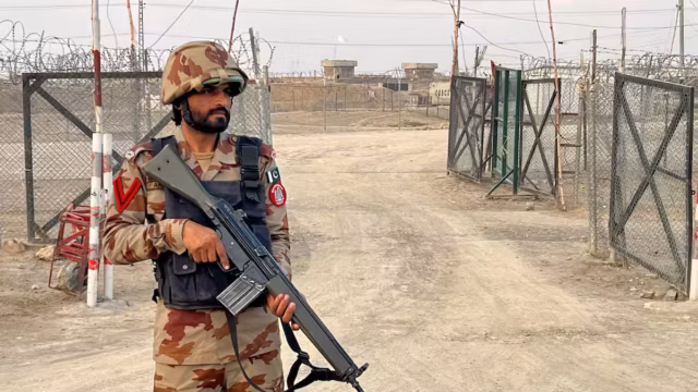 Les États-Unis affichent leur soutien au Pakistan face aux « attaques terroristes » dans un contexte de tensions avec l&rsquo;Afghanistan — photo