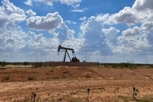Les prix du pétrole se stabilisent grâce aux espoirs de paix entre les États-Unis et l'Iran