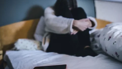 Meta va alerter les parents si son IA détecte un risque de suicide chez un adolescent