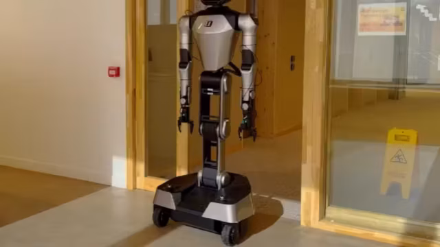 Mistral lance Robostral Navigate, son premier modèle d'IA dédié aux robots autonomes